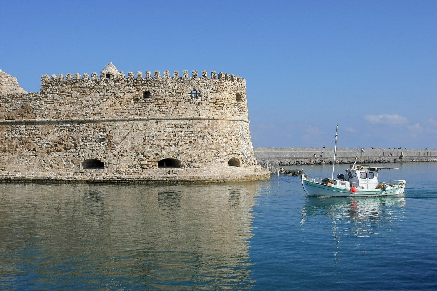 Asterion Hotel 3*